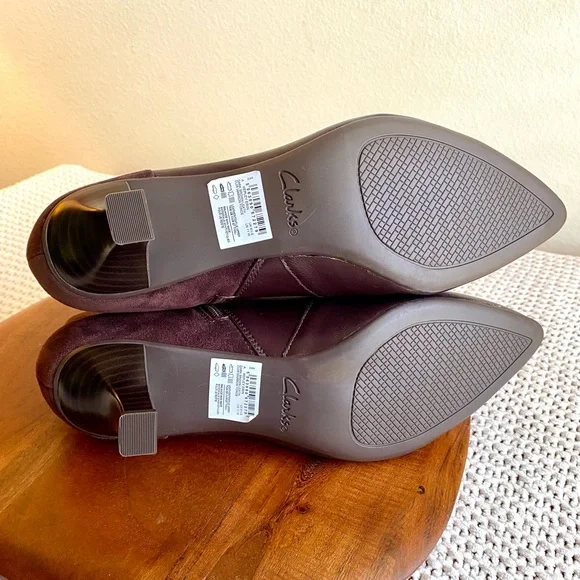 Clarks Kepley Erin Brown Leather Chelsea Ankle Boots with Kitten Heel - Picture 9 of 10